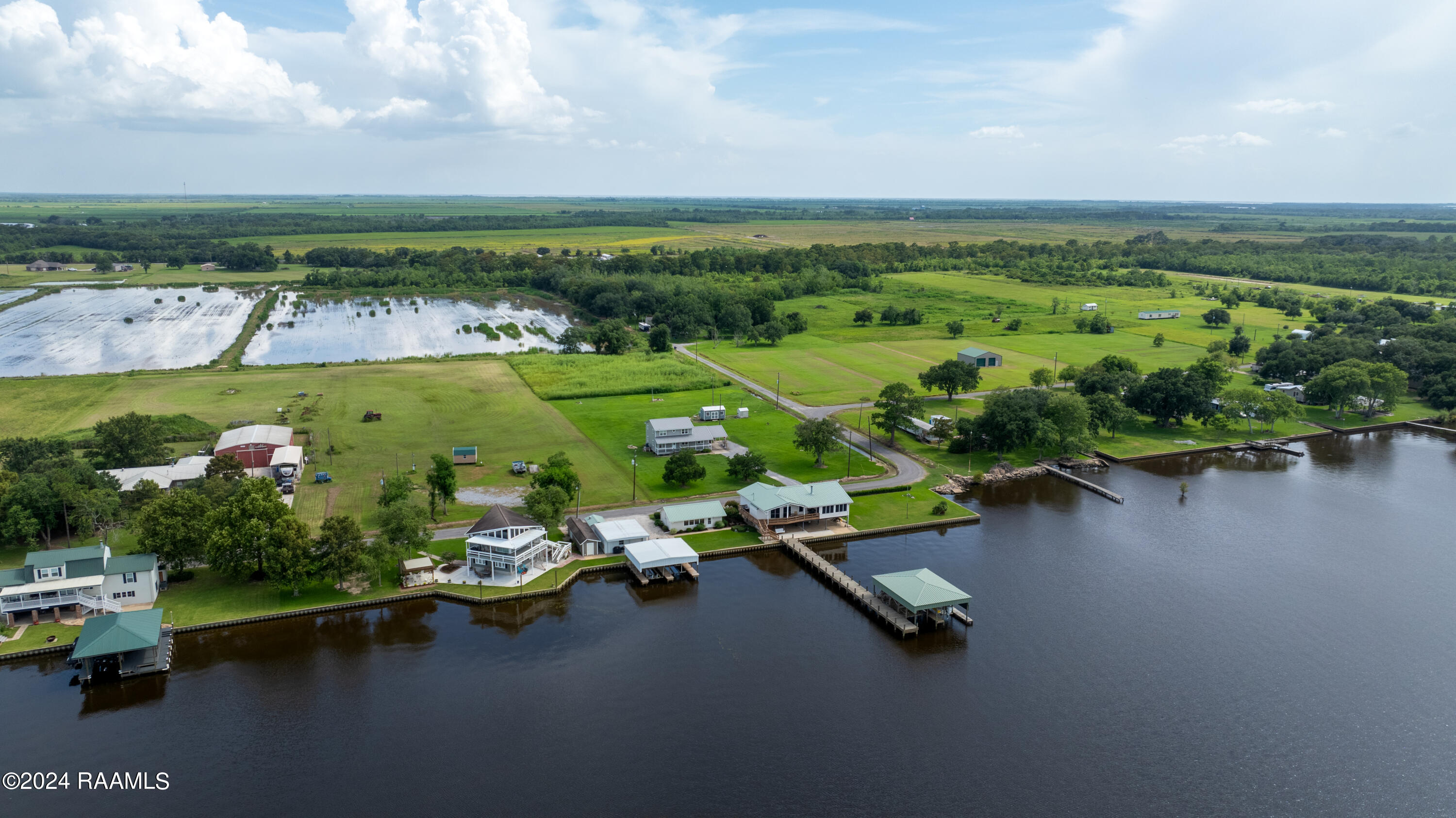 44725 Lakeside Road Gueydan, LA 70542 - Photo 3 of 29 DJI_20240715155314_0437_D-HDR-Edit
