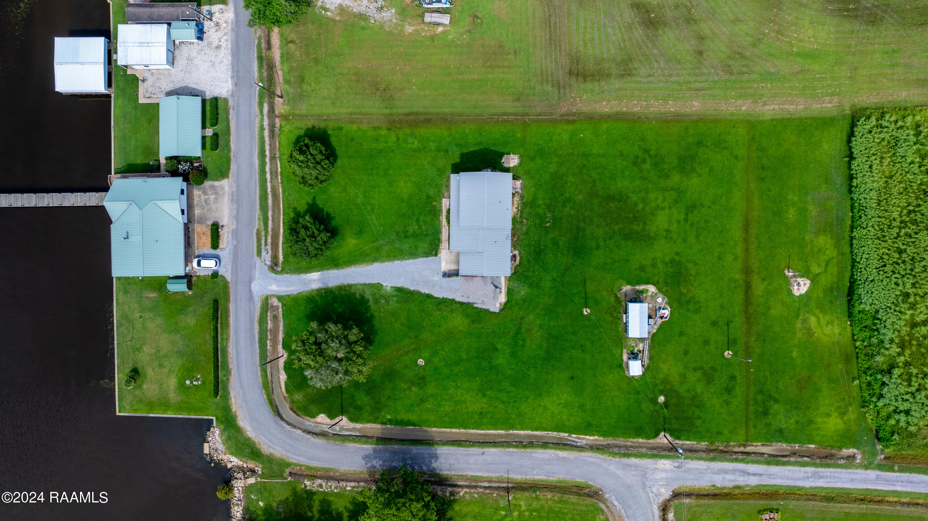 44725 Lakeside Road Gueydan, LA 70542 - Photo 8 of 29 DJI_20240715155343_0438_D-HDR-Edit