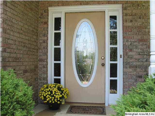 401 Lane Park Trail Alabaster, AL 35114 - Photo 2 of 20