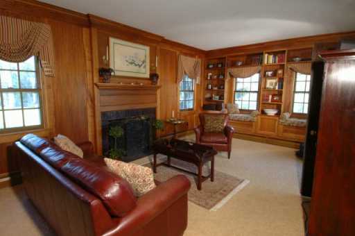200 Poppasquash Road Bristol, RI 02809 - Photo 2 of 7 Other.