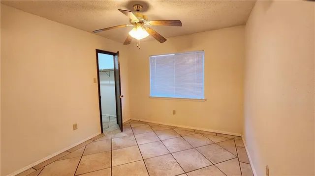 $2,200 | 1909 Killington Drive, Harvey, LA 70058