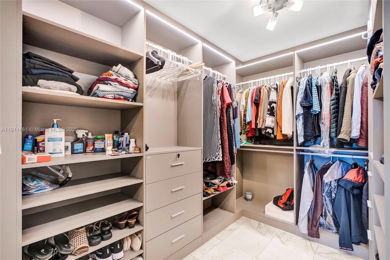 19111 Collins Avenue, Unit 1602 Sunny Isles Beach, FL 33160 - Photo 43 of 93