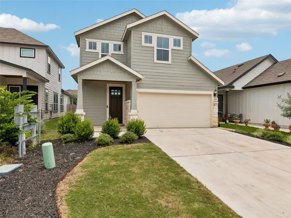 $2,750 | 890 Casetta Trail, Unit 9, New Braunfels, TX 78130