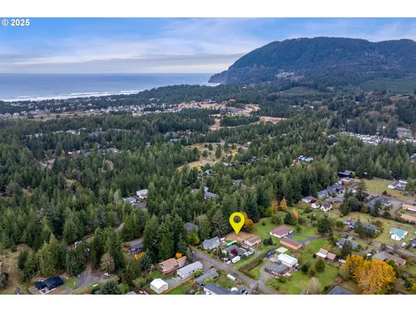 $212,000 | 11000 Seamont Way, Nehalem, OR 97131