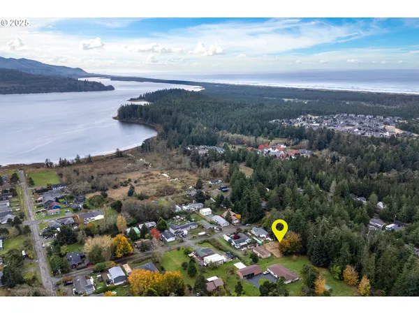 $212,000 | 11000 Seamont Way, Nehalem, OR 97131