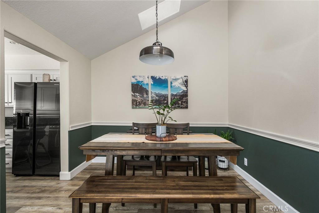 8131 East Oak Ridge Circle Anaheim, CA 92808 - Photo 9 of 33