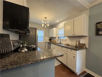 $235,000 | 5987 The Paseo, Kansas City, MO 64110