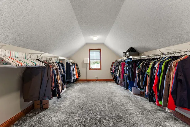 $1,820,000 | W10415 521st Avenue, Prescott, WI 54021