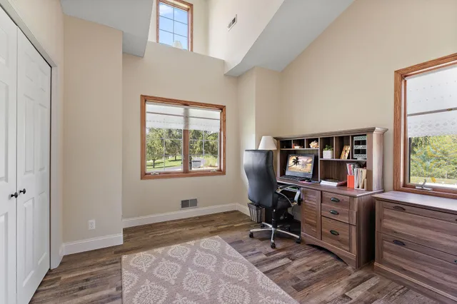 $1,820,000 | W10415 521st Avenue, Prescott, WI 54021