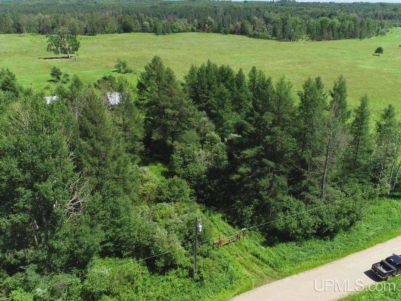 14752 Airport Road Rock, MI 49880 - Photo 17 of 26