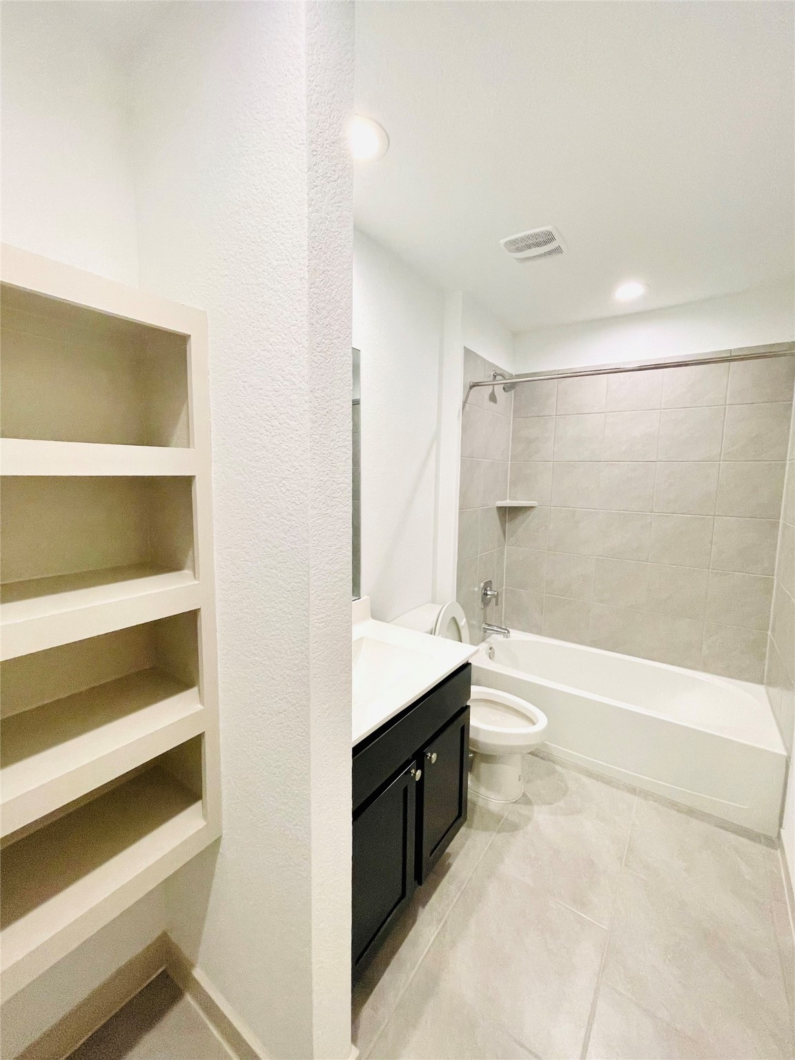 28935 Yachting Point Lane Katy, TX 77494 - Photo 17 of 38 a bathroom with a tub sink and a shower