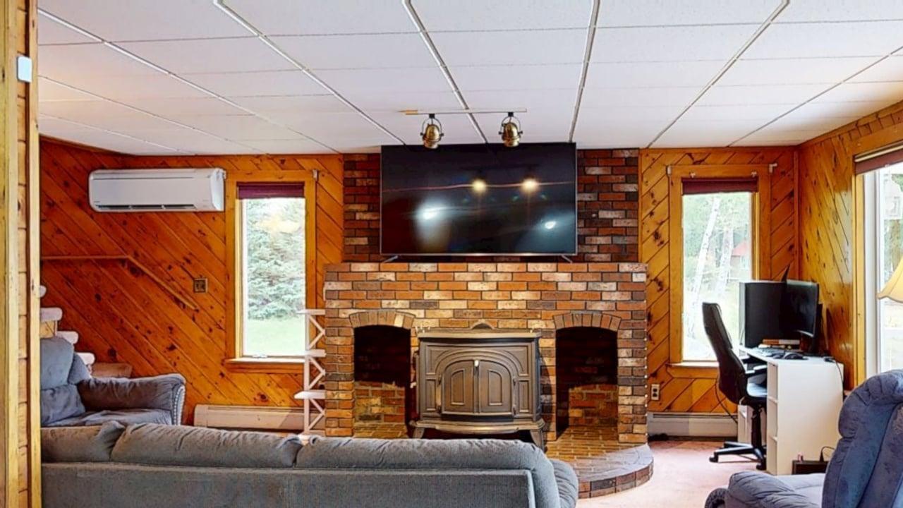 308 Stanhope Mill Road Lincoln, ME 04457 - Photo 17 of 43 Family Room 3
