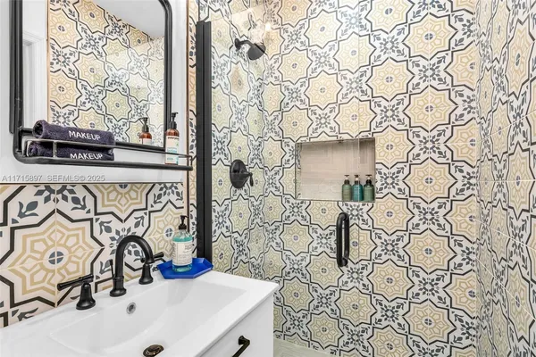 a view of a house with a swimming pool