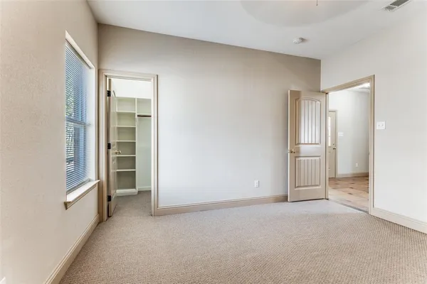 $290,000 | 1732 Lawther Drive, River Oaks, TX 76114