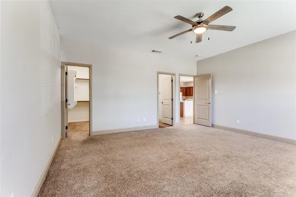 $290,000 | 1732 Lawther Drive, River Oaks, TX 76114