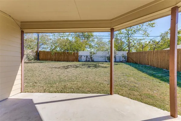 $290,000 | 1732 Lawther Drive, River Oaks, TX 76114