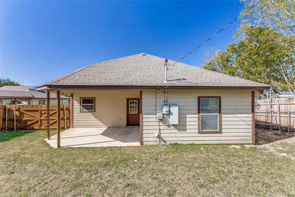 $290,000 | 1732 Lawther Drive, River Oaks, TX 76114