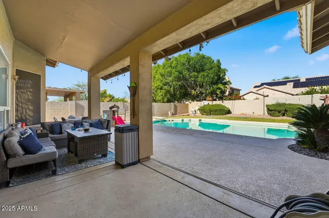 $599,900 | 7150 West Dreyfus Drive, Peoria, AZ 85381
