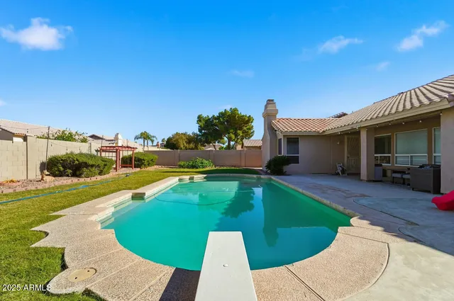 $599,900 | 7150 West Dreyfus Drive, Peoria, AZ 85381