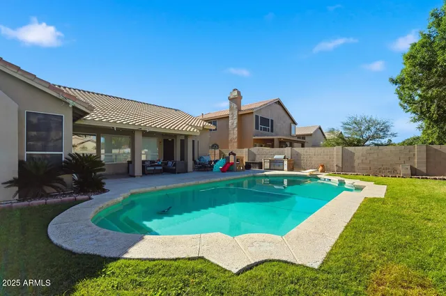 $599,900 | 7150 West Dreyfus Drive, Peoria, AZ 85381