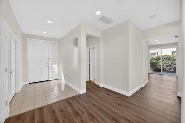 wooden floor in an empty room with wooden floor