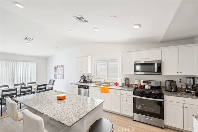 $540,000 | 740 Burt Street, San Jacinto, CA 92583