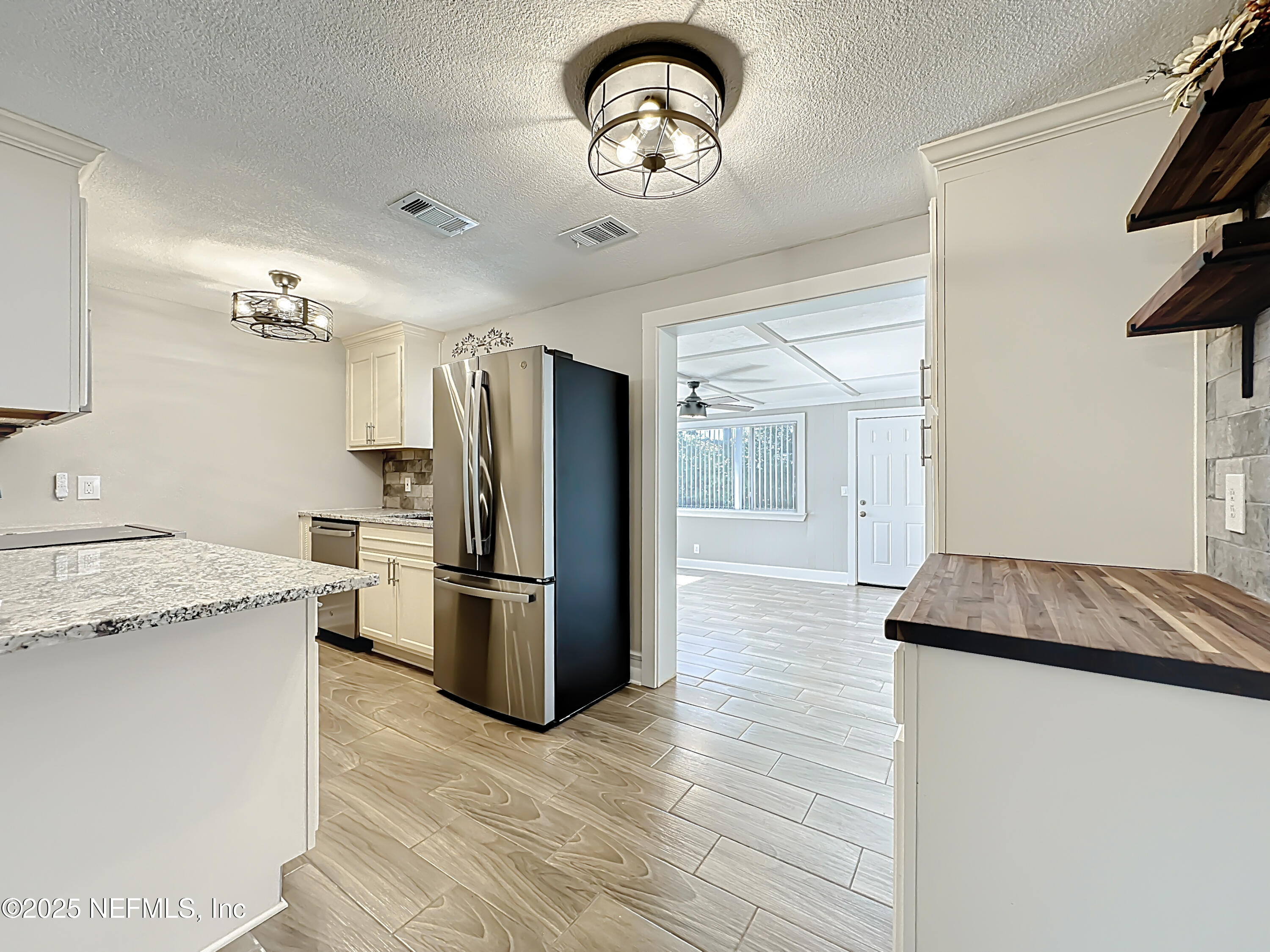 205 Noel Road Orange Park, FL 32073 - Photo 11 of 84 205 Noel Road-19