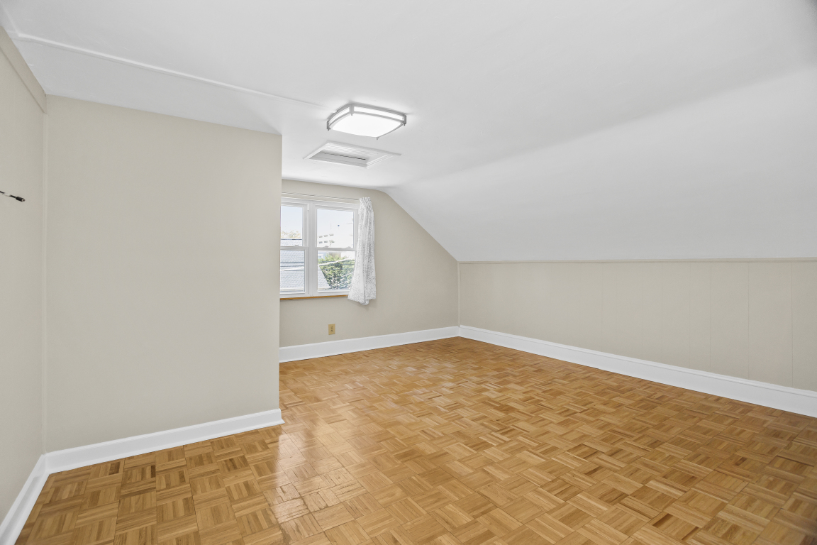 314 Custer Avenue Evanston, IL 60202 - Photo 17 of 32