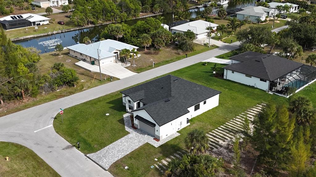 10426 Live Oak Road Port Charlotte, FL 33981 - Photo 13 of 53