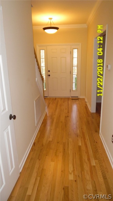 15263 Devonwood Road Montpelier, VA 23192 - Photo 9 of 35 Foyer