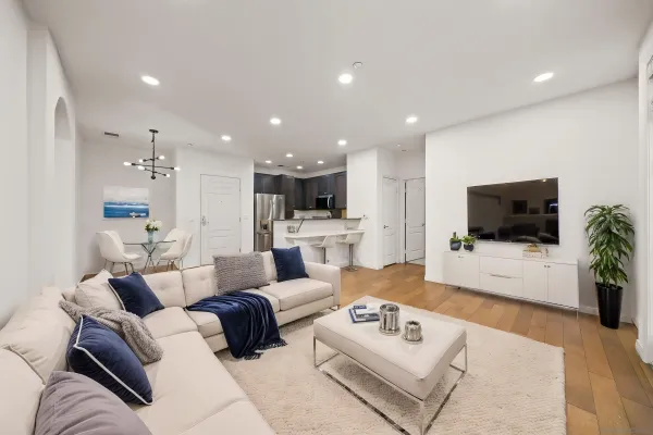 $3,895 | 3957 30th Street, Unit 320, San Diego, CA 92104