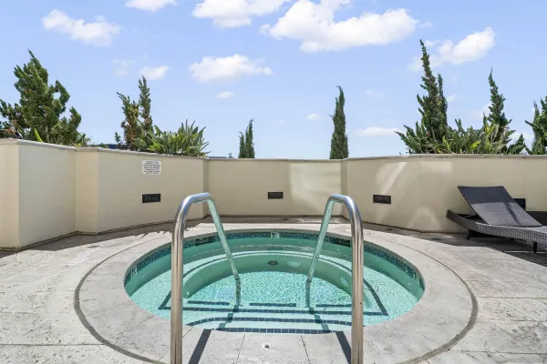 $3,895 | 3957 30th Street, Unit 320, San Diego, CA 92104