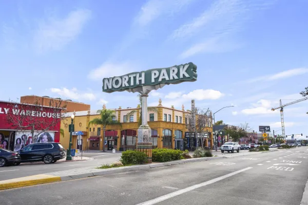 $3,895 | 3957 30th Street, Unit 320, San Diego, CA 92104