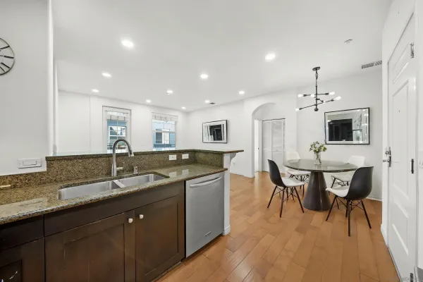 $3,895 | 3957 30th Street, Unit 320, San Diego, CA 92104