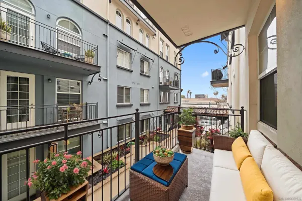 $3,895 | 3957 30th Street, Unit 320, San Diego, CA 92104