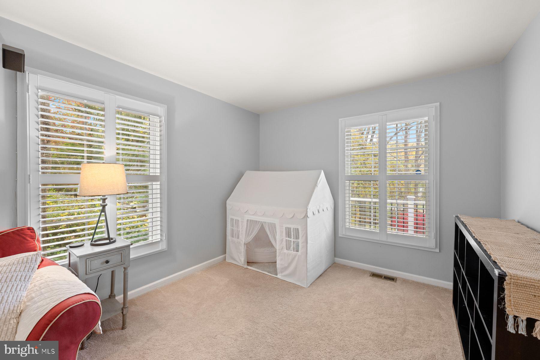 188 Arden Road Conshohocken, PA 19428 - Photo 14 of 39 a view of livingroom with furniture and windows