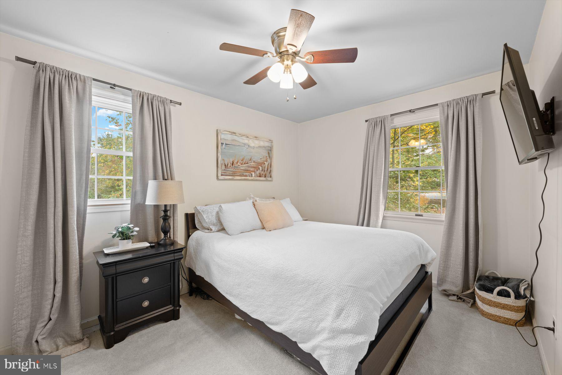 188 Arden Road Conshohocken, PA 19428 - Photo 21 of 39 a bedroom with a bed and a window