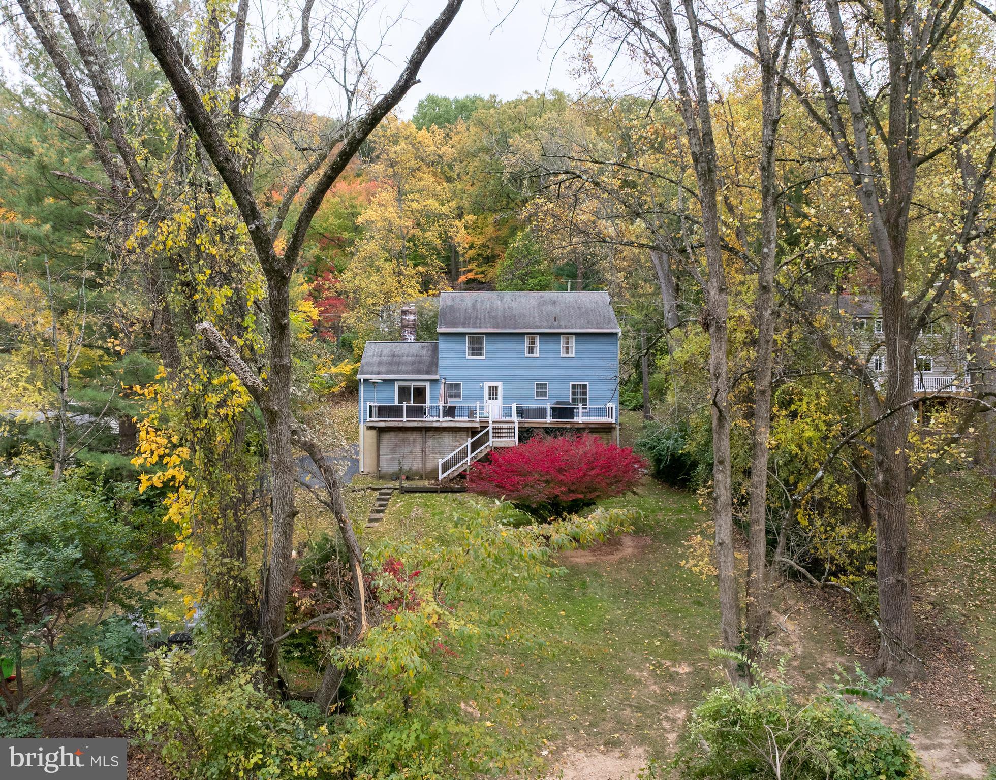 188 Arden Road Conshohocken, PA 19428 - Photo 32 of 39 a view of a chairs in a backyard of the house