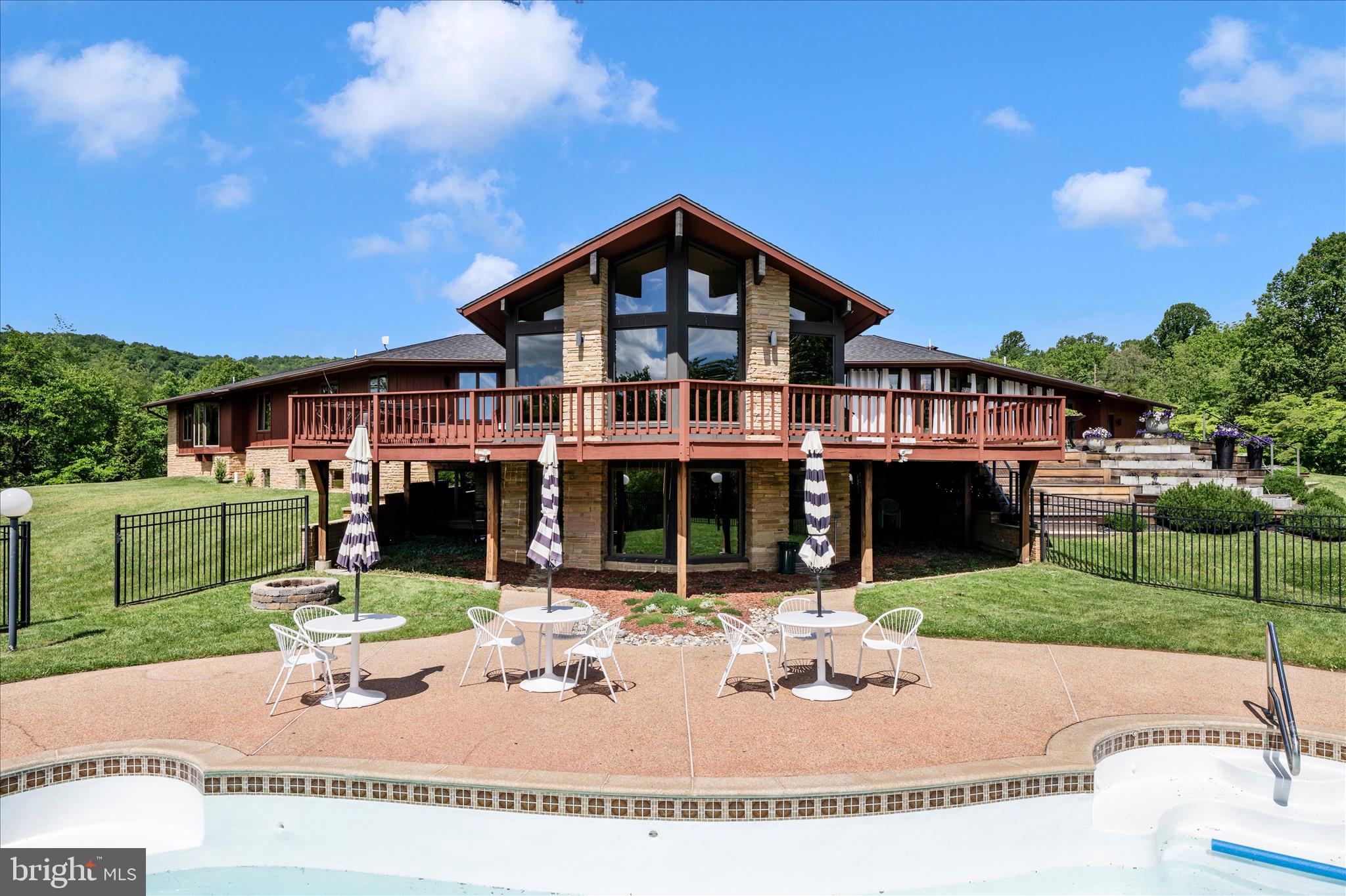 9237 Frostown Road Middletown, MD 21769 - Photo 81 of 113 View of the overhang Brazilian deck