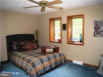 491 Kings Road Yardley, PA 19067 - Photo 9 of 12 Bedroom 2