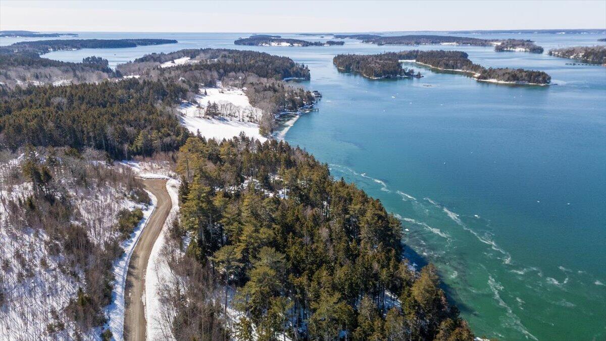 M27 L38 Hornbarn Hill Road, Cushing