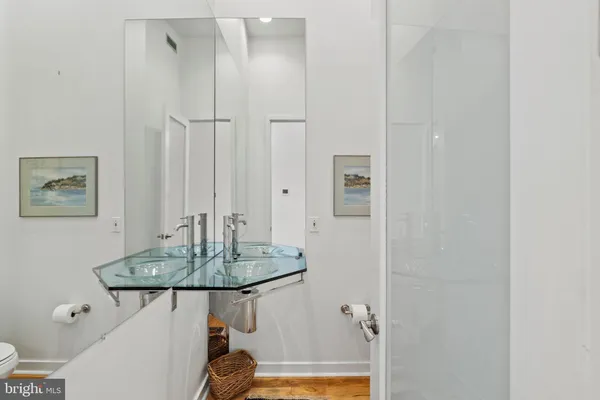 $1,575,000 | 218 Church Street, Philadelphia, PA 19106