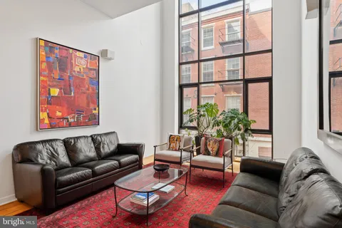 $1,575,000 | 218 Church Street, Philadelphia, PA 19106