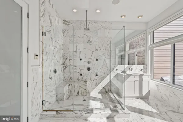 $1,575,000 | 218 Church Street, Philadelphia, PA 19106