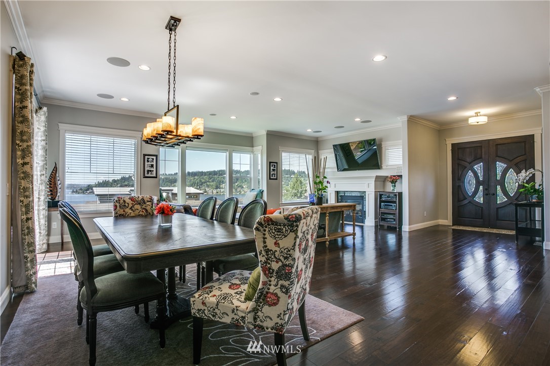 1103 North 37th Street Renton, WA 98056 - Photo 5 of 25 Gallery Image 5