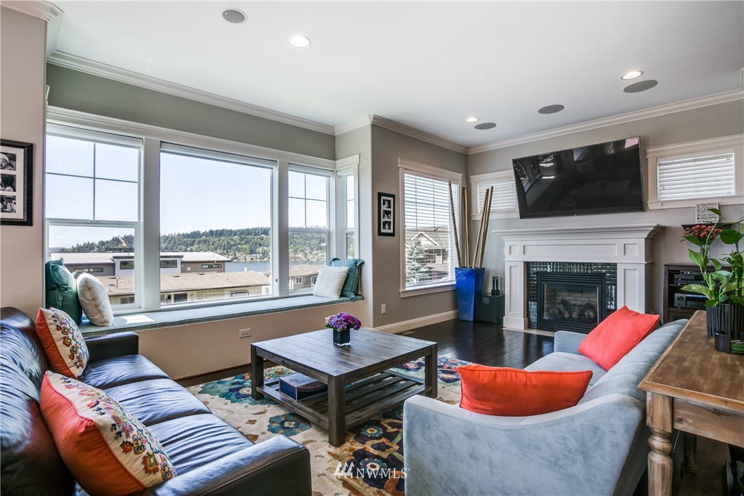 1103 North 37th Street Renton, WA 98056 - Photo 7 of 25 Gallery Image 7
