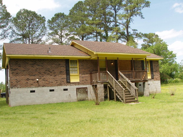 1260 Old County Road Belhaven, NC 27810 - Photo 1 of 9 Primary Photo