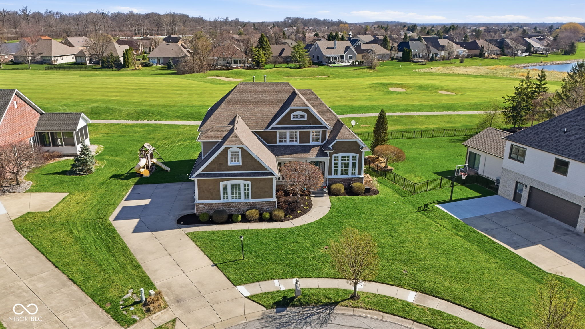 10852 Fairwoods Drive Fishers, IN 46037 - Photo 1 of 77