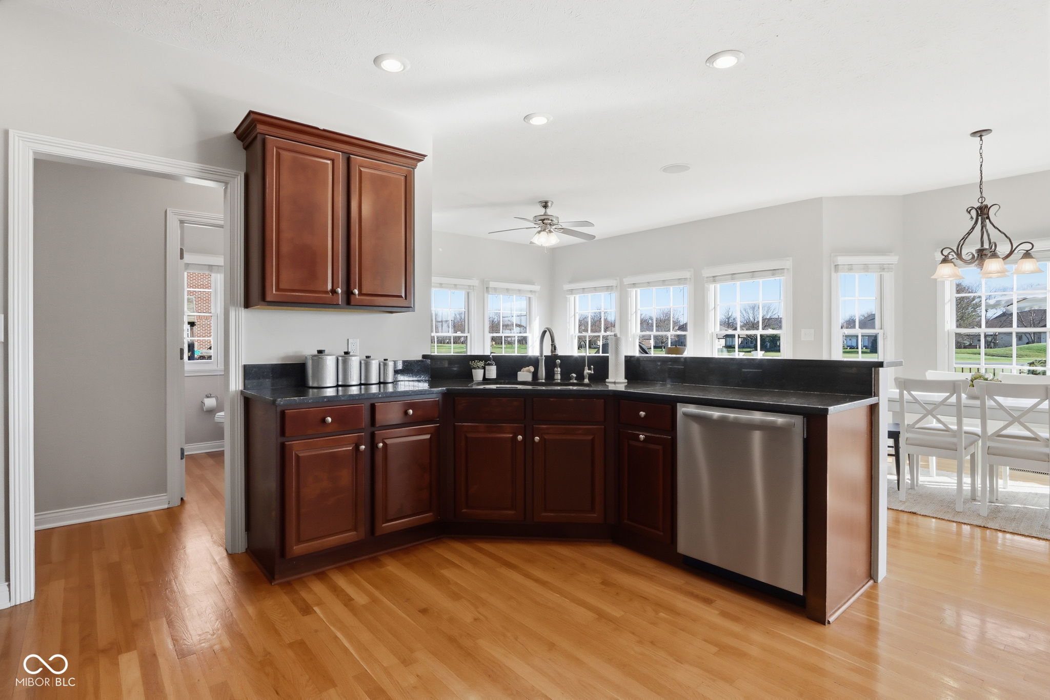 10852 Fairwoods Drive Fishers, IN 46037 - Photo 19 of 77