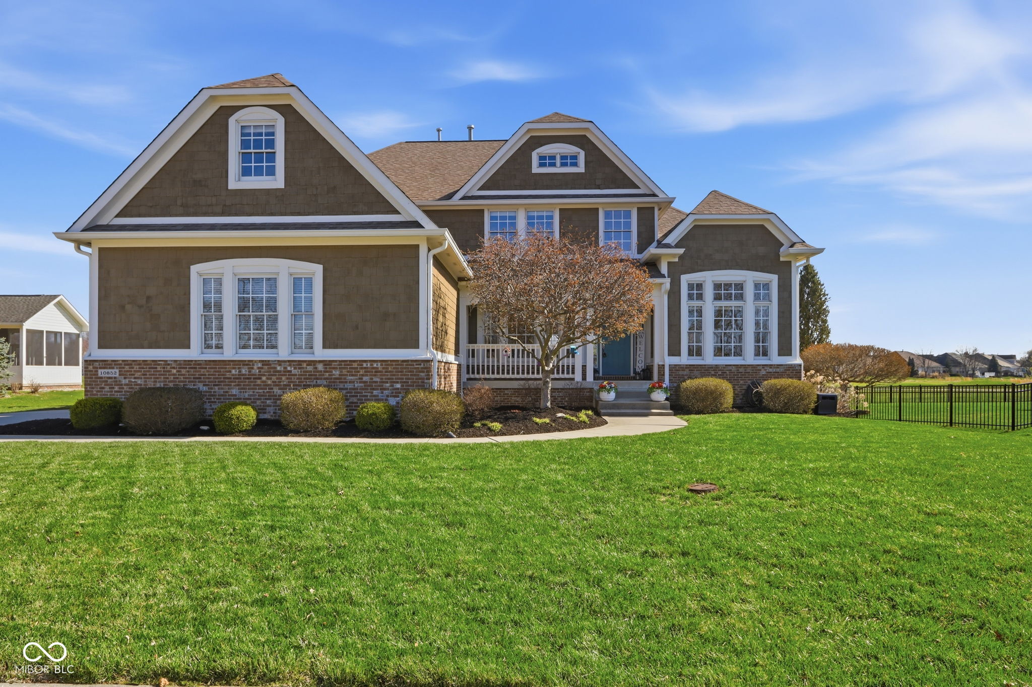 10852 Fairwoods Drive Fishers, IN 46037 - Photo 2 of 77